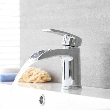 Milano Razor - Modern Waterfall Mono Basin Mixer Tap - Chrome
