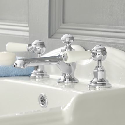 Milano Elizabeth - Traditional Lever 3 Tap-Hole Basin Mixer Tap - Choice of Finish