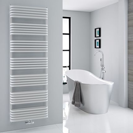 Milano Bow - D-Bar Heated Towel Rail - Choice of Size and Finish