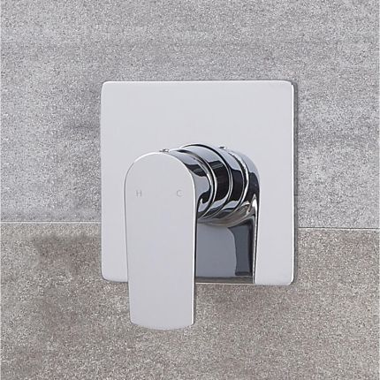 Milano Hunston - Modern Manual Shower Valve - One Outlet - Chrome