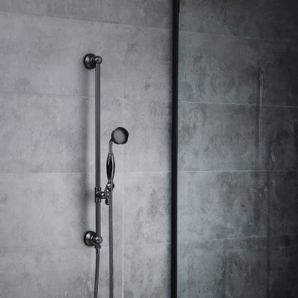 Milano Elizabeth - Traditional Riser Rail Kit with Hand Shower and Integrated Elbow - Black