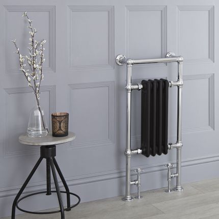 Milano Elizabeth - Black and Chrome Traditional Heated Towel Rail - 930mm x 450mm