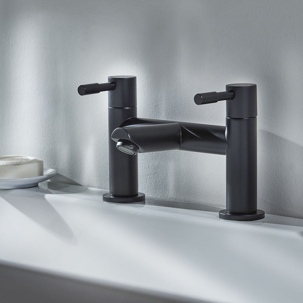 Milano Nero - Modern Bath Filler Mixer Tap - Black