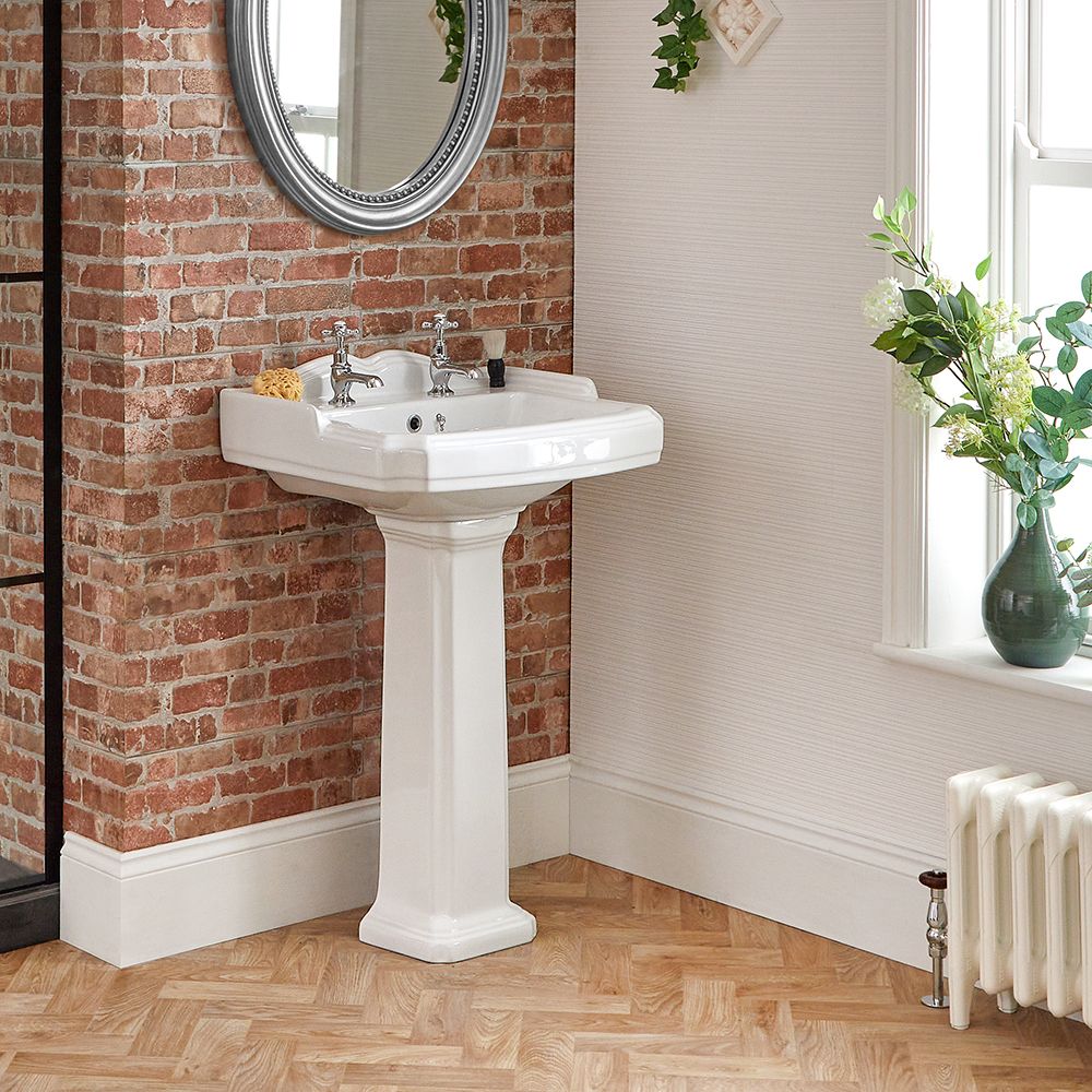Milano Windsor - Traditional 2 Tap-Hole Basin with Full Pedestal - 590mm