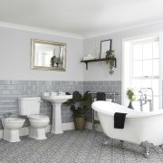 Milano Richmond - Traditional Bathroom Suite with Freestanding Bath, Toilet, Pedestal Basin and Bidet