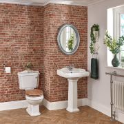 Milano Windsor - Traditional Close Coupled Toilet and Pedestal Basin Set