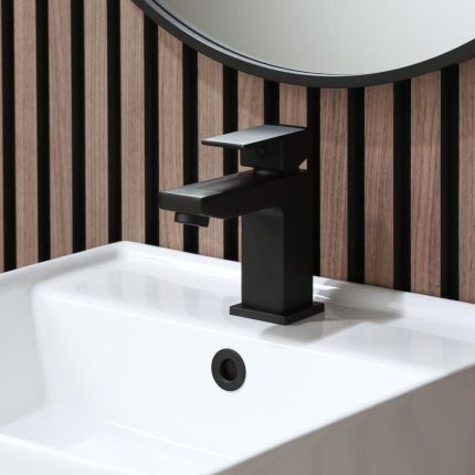 Milano Preto - Modern Mono Basin Mixer Tap - Black
