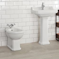 Milano Richmond - White Traditional Floor Standing Bidet - 405mm x 390mm