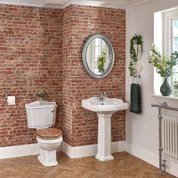 Milano Windsor - Traditional Close Coupled Toilet and Pedestal Basin Set