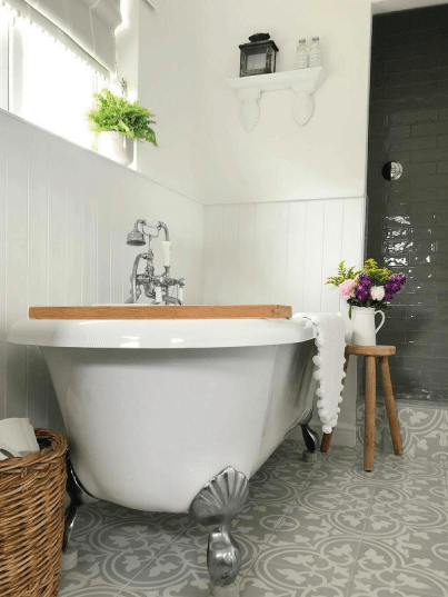Traditional freestanding bath with Milano Elizabeth traditional crosshead bath shower mixer tap 